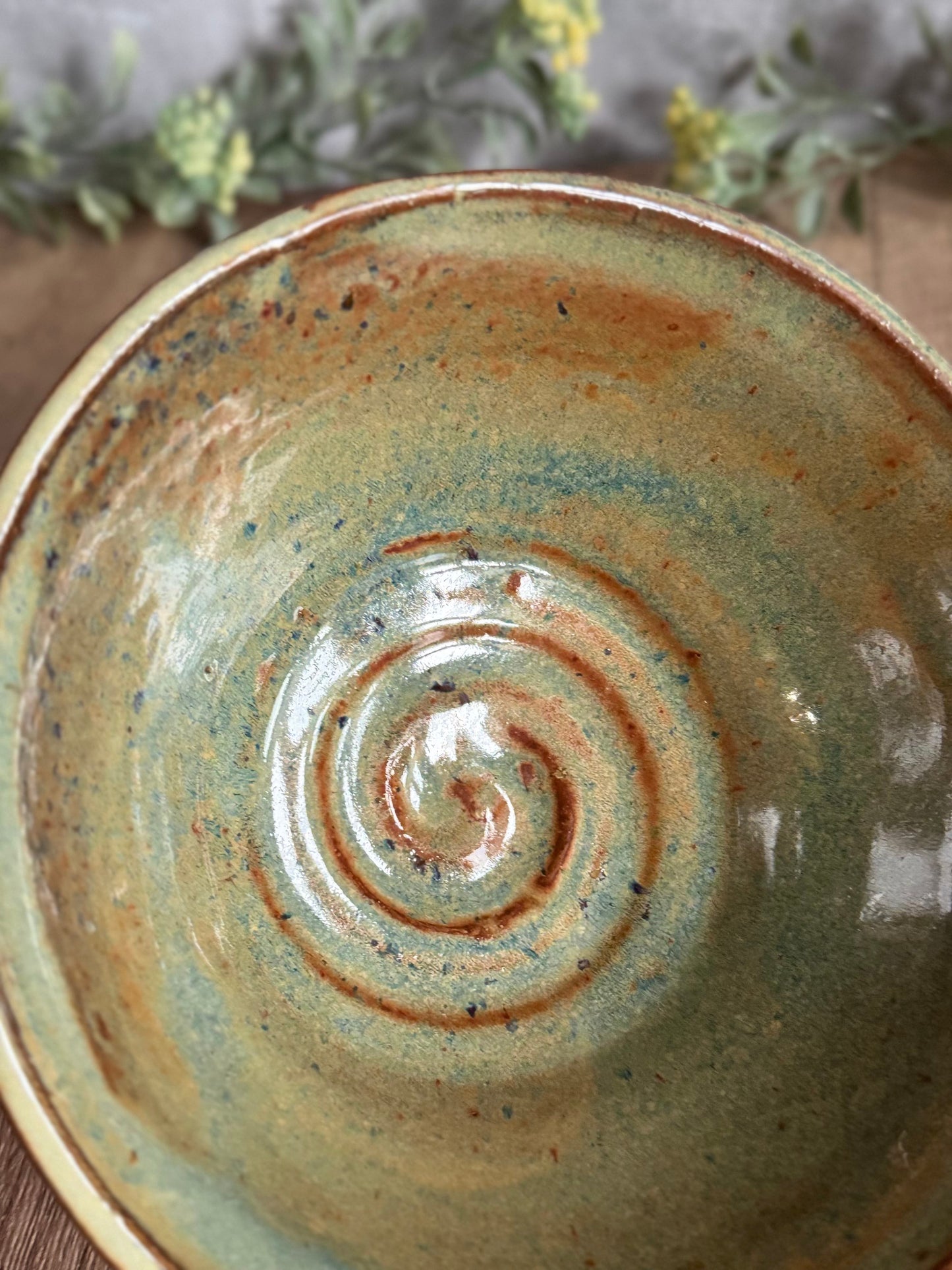 Ashen Spiral Medium Bowl