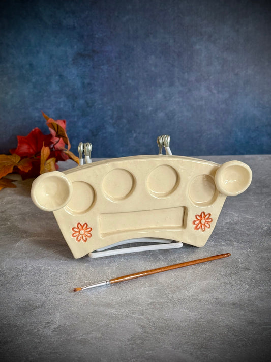 Paint Palette – Cream with Floral Detail