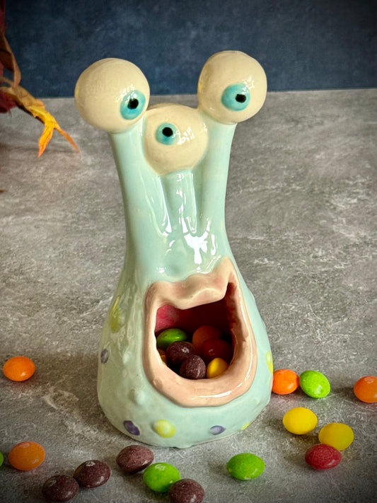 Nibbles – Monster Candy Shaker
