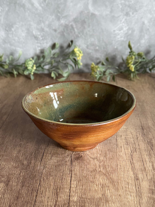 Ashen Spiral Medium Bowl