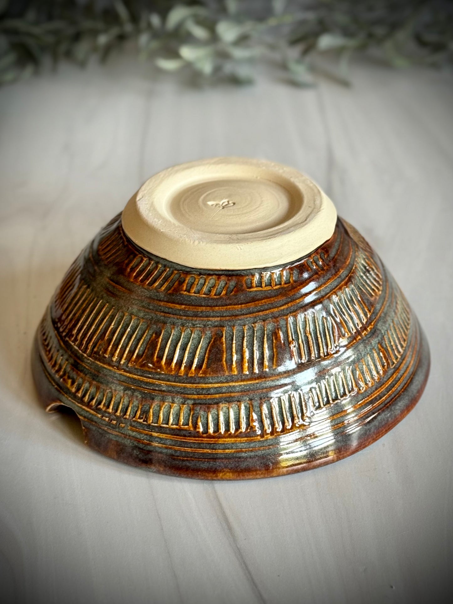 Ramen Bowl - Carved Brown/sage green