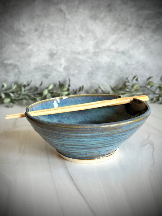Ramen Bowl - Light Blue Spiral Carved