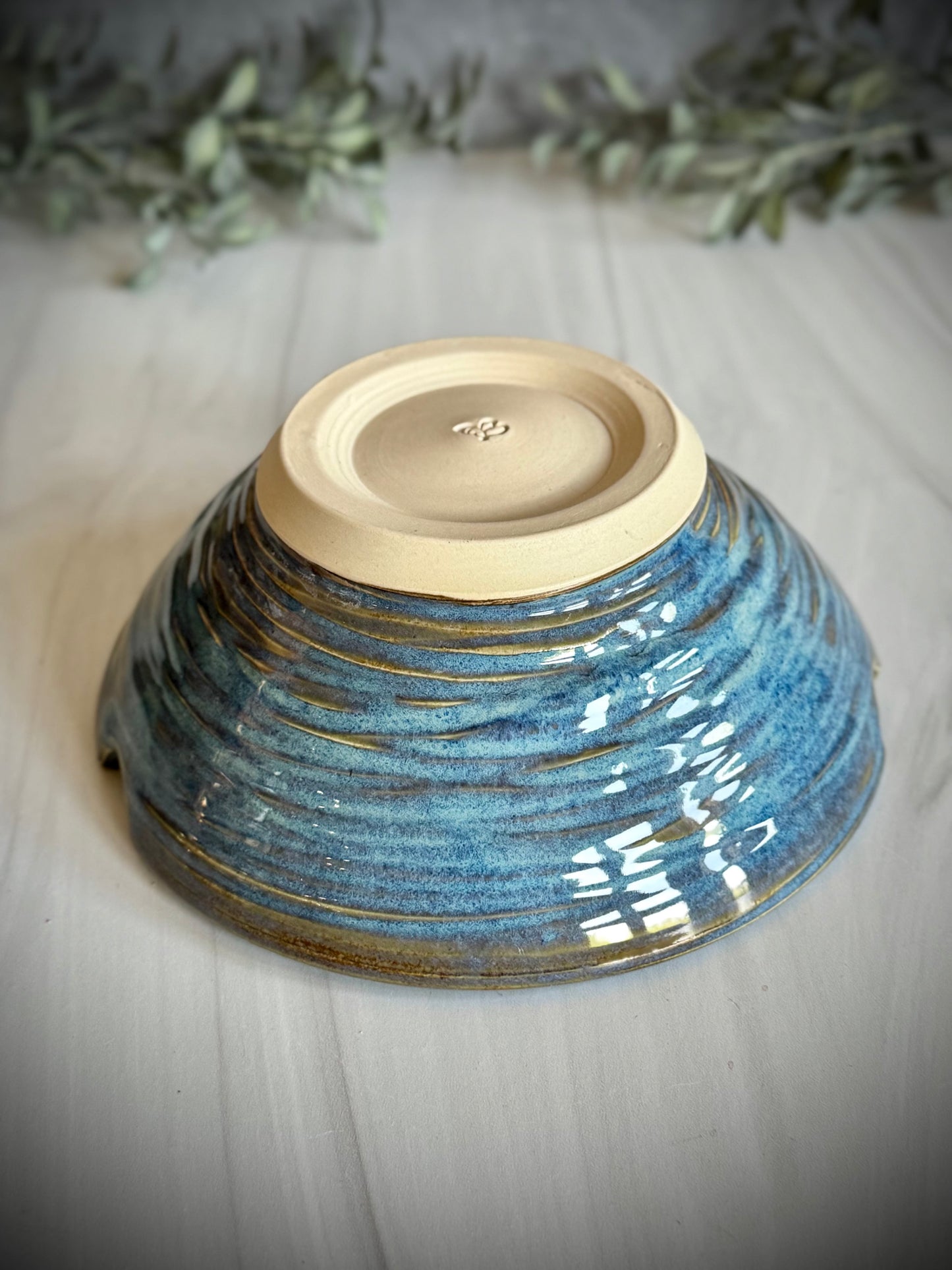 Ramen Bowl - Light Blue Spiral Carved
