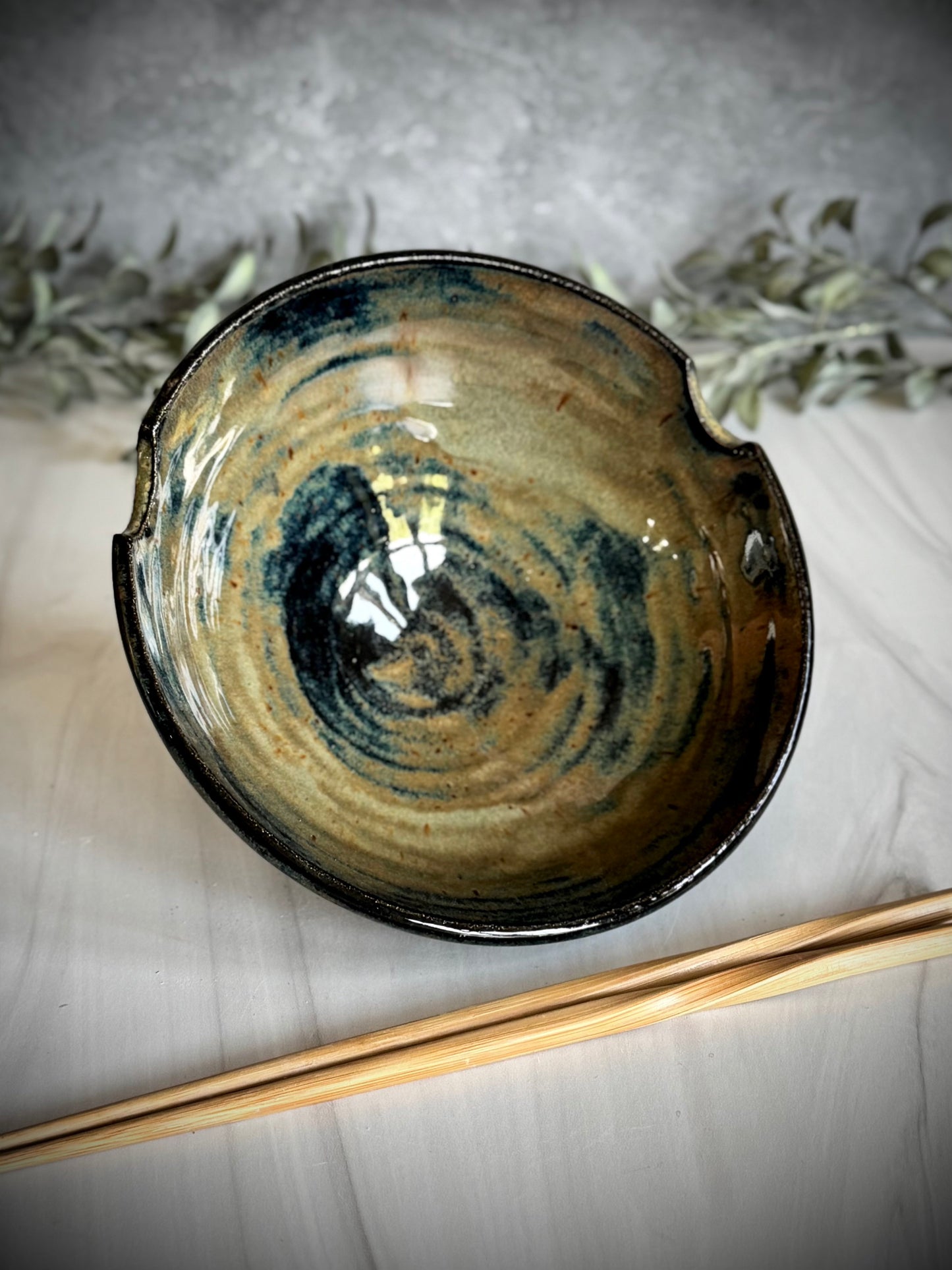 Ramen Bowl - Tortoise Shell Hand Carved