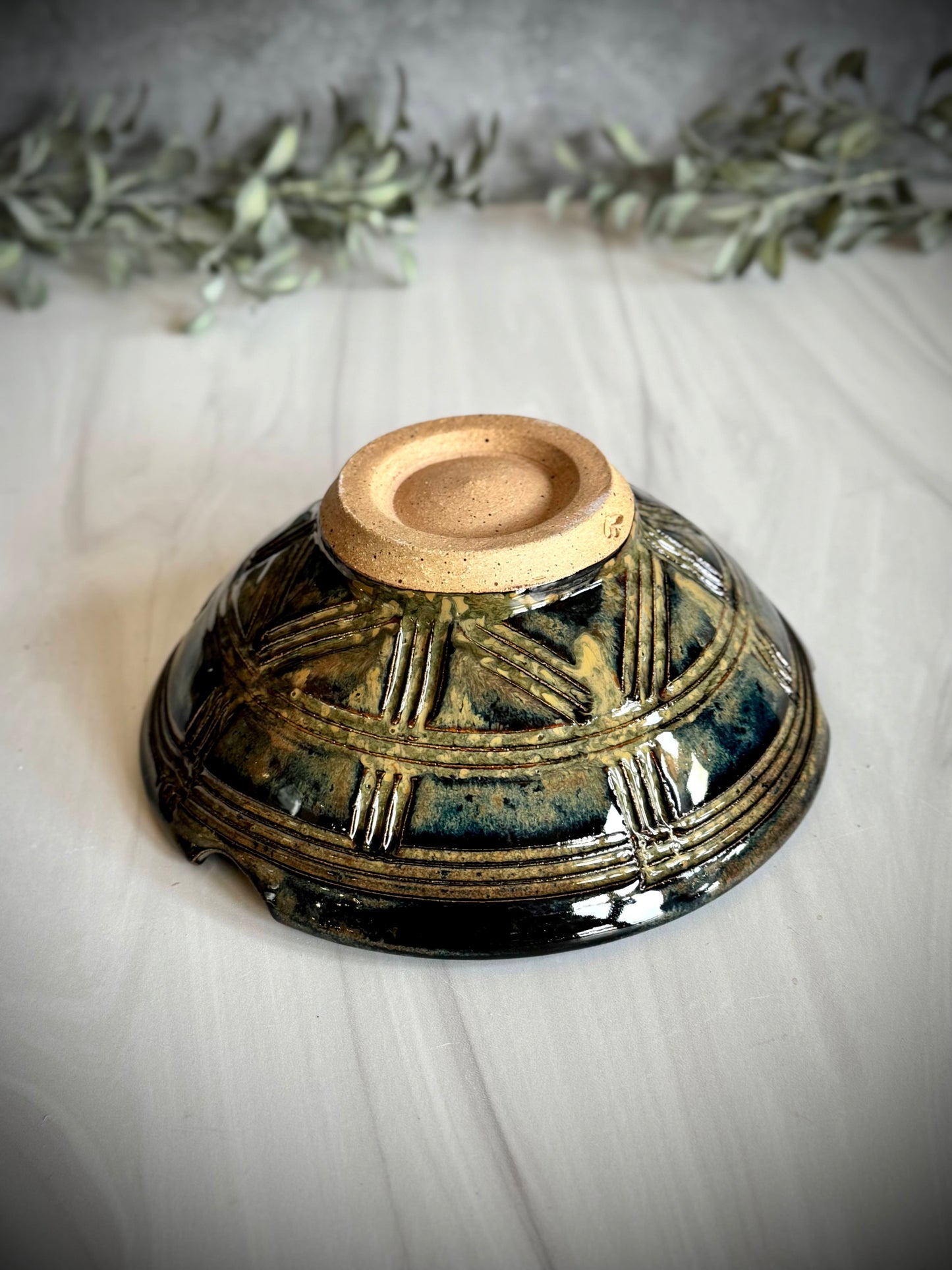 Ramen Bowl - Tortoise Shell Hand Carved