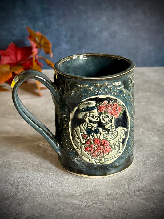 Day of the Dead Skeleton Couple Mug – Midnight Glaze