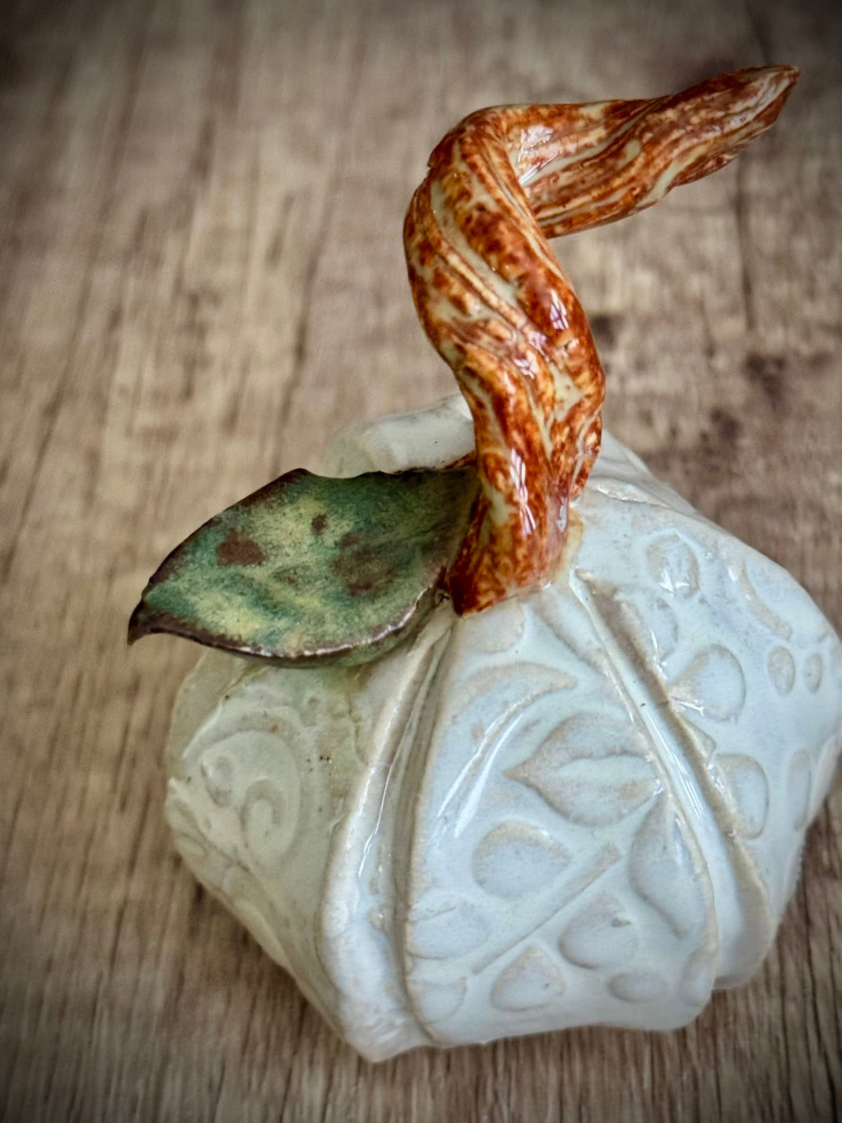 Pumpkin - White Small